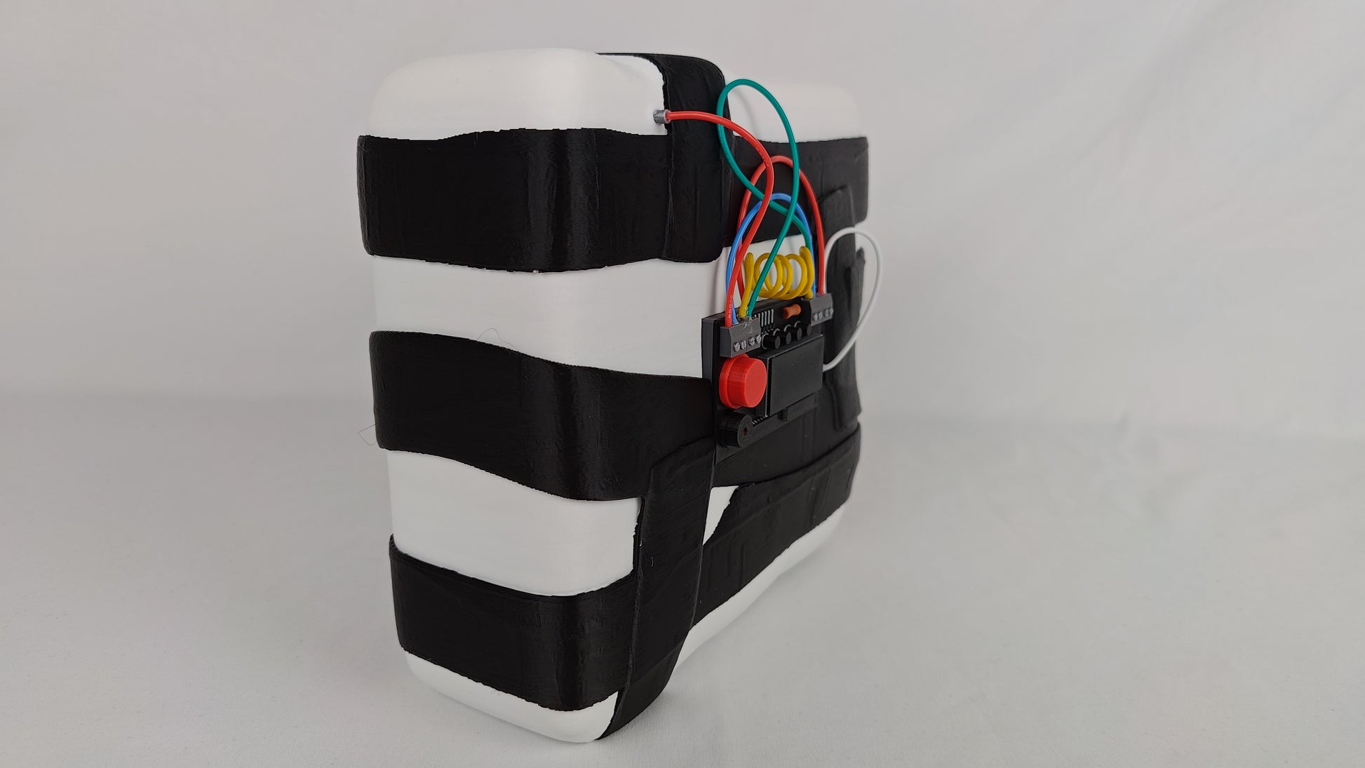 Rust Life-Size C4 Prop – DirtMerch